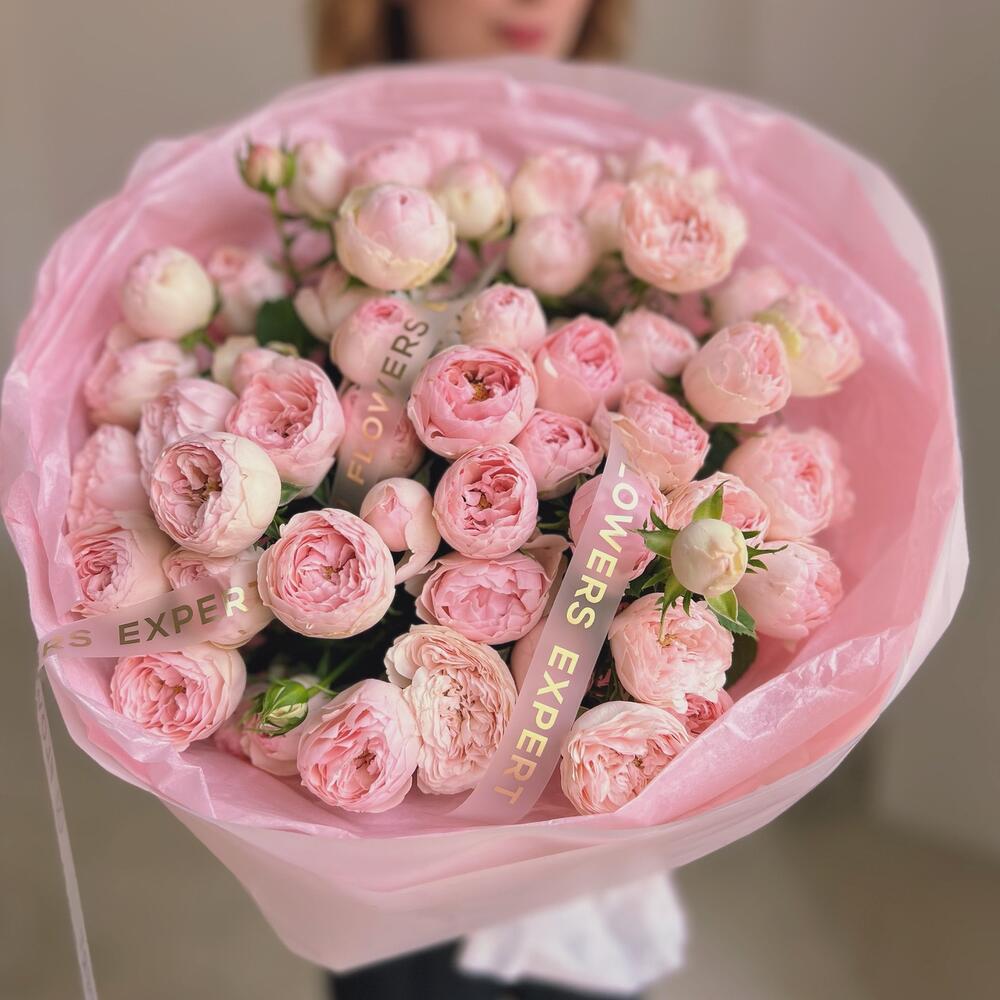 Букет из 15 пионовидных роз 